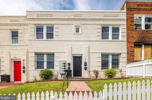 916 19 St, Washington DC 20002-4085 exterior