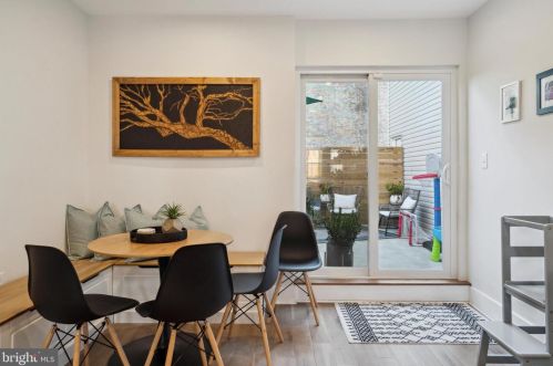 1937 5th St, Philadelphia PA  19122-2135 exterior