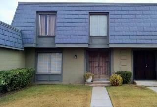 2039 Elm St, Phoenix AZ  85033-1102 exterior