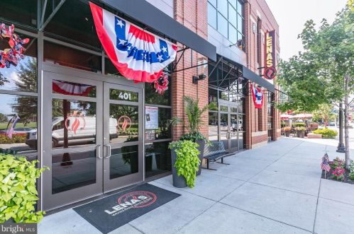 1801 Commonwealth Ave, Alexandria VA 22301-1403 exterior