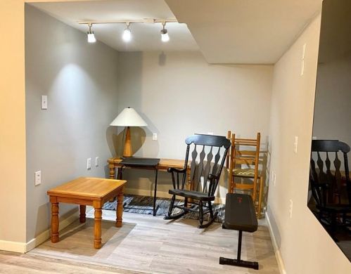 2315 Marbury Rd, Pittsburgh PA 15221-3672 exterior