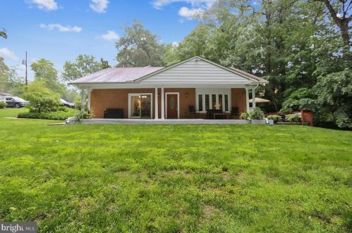 12801 Broadmore Rd, Silver Spring, MD 20904-3112