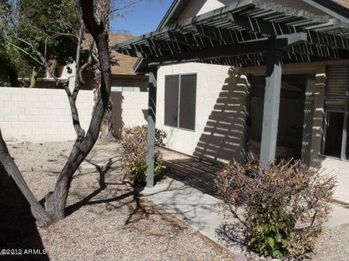 5205 Jupiter Way, Chandler AZ  85226-3641 exterior