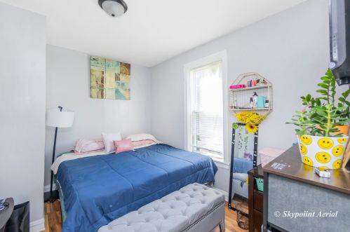 11537 Perry Ave, Chicago IL 60628-6626 exterior