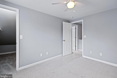 621 Hollywood Ave, Silver Spring MD 20904-3036 exterior