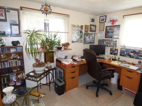 1650 Arnold St, Pittsburgh PA 15205-3503 exterior