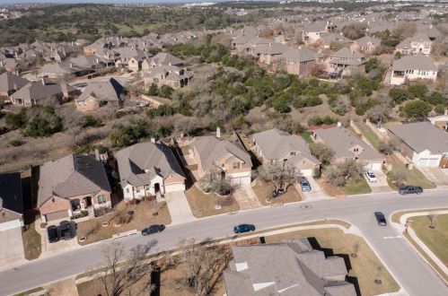 829 Catalina Ln, Austin TX 78737-4715 exterior