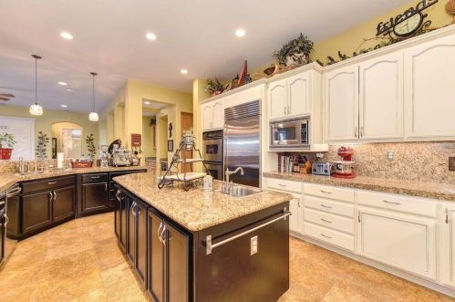 1009 Sandwick Way, Folsom CA 95630-6127 exterior