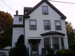 63 Clinton Pl, Newton, MA 02459-1117