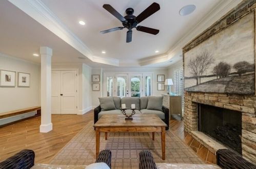 100 Chambord Dr, Atlanta GA 30327-4583 exterior