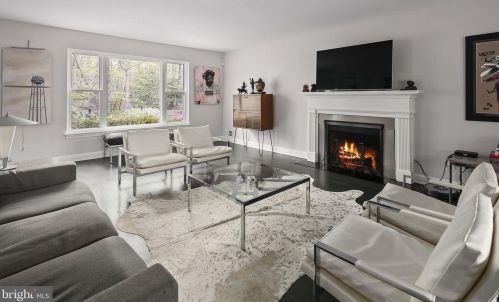 1800 Kimberly Rd, Silver Spring, MD 20903-1217