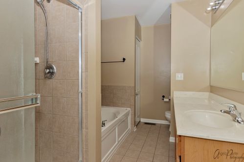 284 Macintosh Ave, Bull Valley IL 60098-7623 exterior