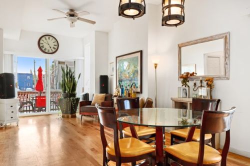 520 Kedzie Ave, Chicago IL 60652-1914 exterior