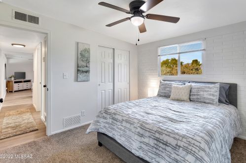 8257 Beverly St, Tucson AZ  85710-5931 exterior