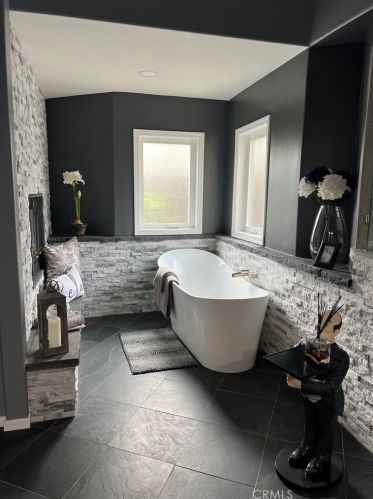 14013 Las Entradas, Bakersfield CA 93314-4207 exterior