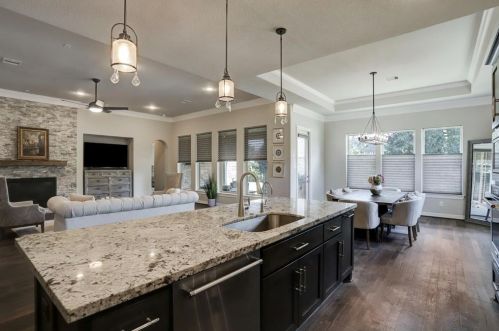 32607 Wingfoot Cir, Fulshear TX 77441-4481 exterior