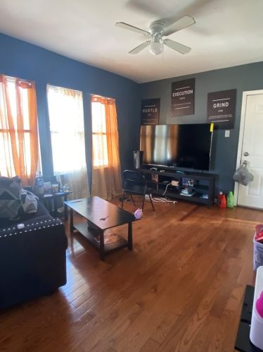 7300 Morgan St, Chicago IL 60827-6223 exterior