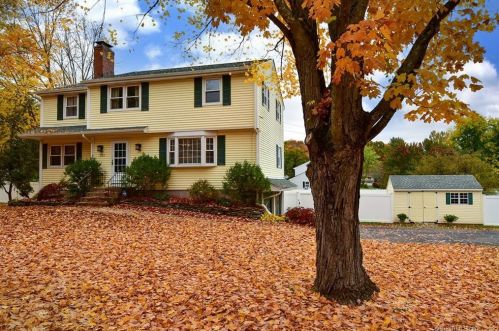 523 Taylor St, Vernon, CT 06066-5316