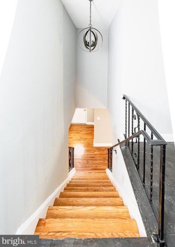 1200 Morningside Dr, Silver Spring MD 20904-1530 exterior