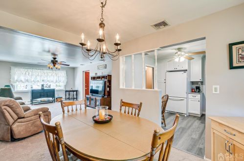 149 Vineyard Rd, Edison NJ 08817-4784 exterior