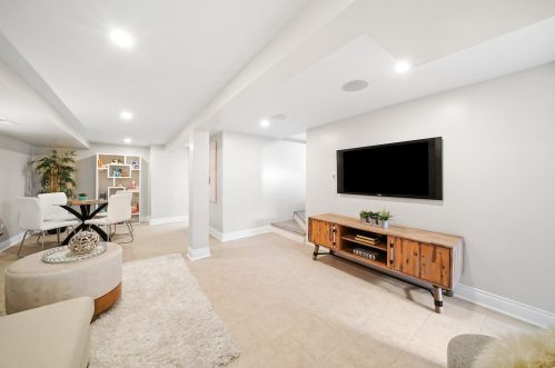 9701 Ln Salle St, Chicago IL 60628-1331 exterior