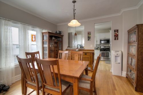 508 8 Ave, Broadview IL 60153-1516 exterior