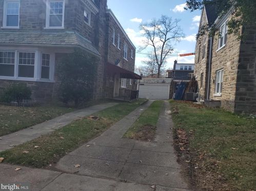 1002 Haworth St, Philadelphia, PA 19124-2526