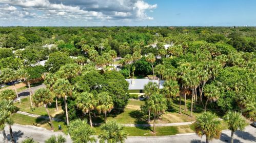 1103 8 St, Fort Pierce FL 34950-4123 exterior