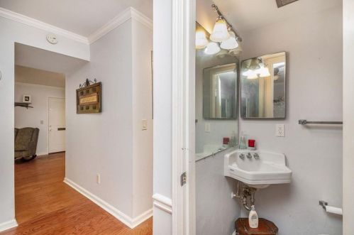 157 Lablanc Way, Atlanta GA 30327-1082 exterior