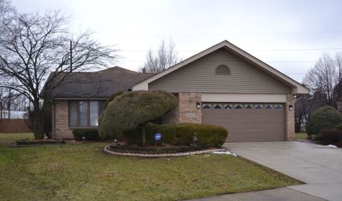 5132 114th Pl, Chicago, IL 60803-6061