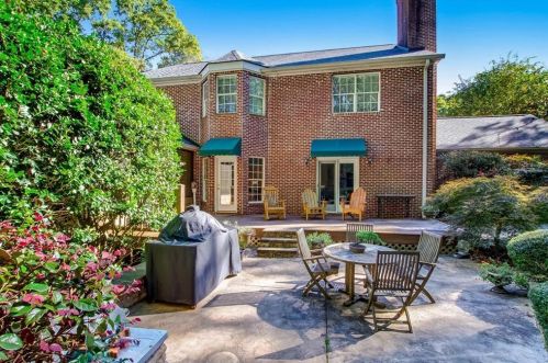 1032 Lk Dr, Gainesville GA 30506-1728 exterior