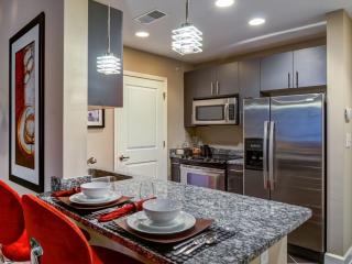 1000 Northside Dr, Atlanta GA  30318-5481 exterior