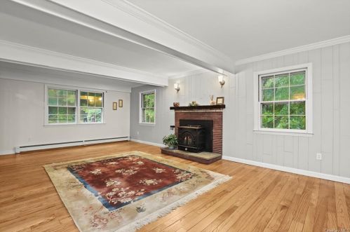 683 Bedford Rd, Armonk NY 10504-2905 exterior