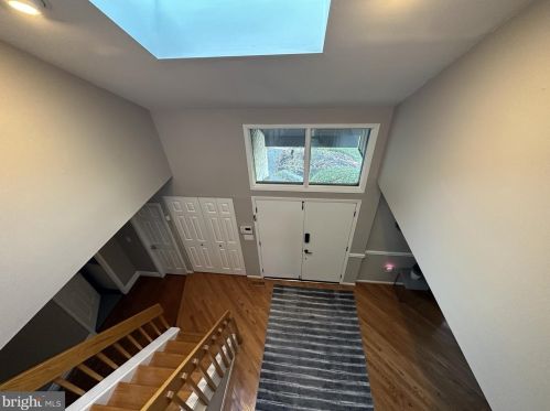 2269 Pne Rd, Huntingdon Valley PA 19006-4028 exterior