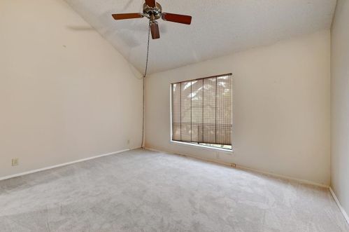 6303 5 Acre Wood St, Austin TX 78746-7125 exterior