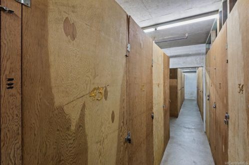 6770 Hawaii Kai Dr, Honolulu HI 96825-1567 exterior