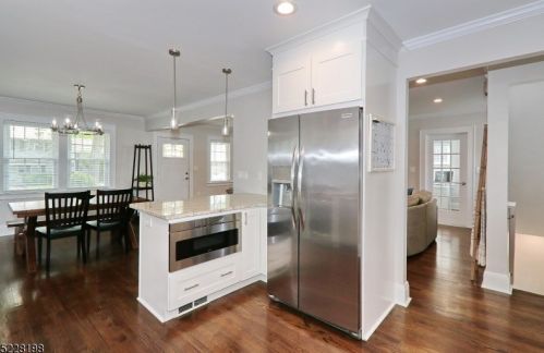 210 Mountainview Ave, Scotch Plains NJ  07076-1418 exterior