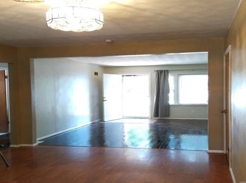 2513 Wismer Ave, Saint Louis MO 63114-3220 exterior