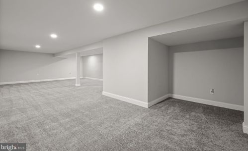 2202 Arden Dr, Fallston MD 21047-1402 exterior