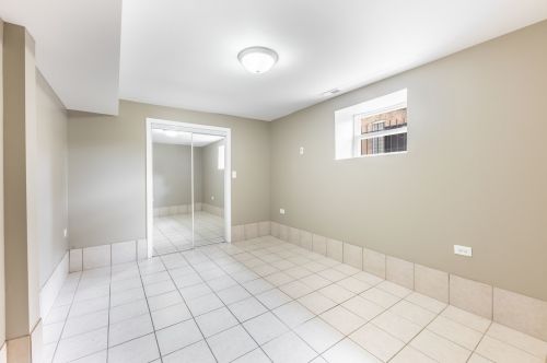 2941 Harrison St, Chicago IL 60612-3334 exterior