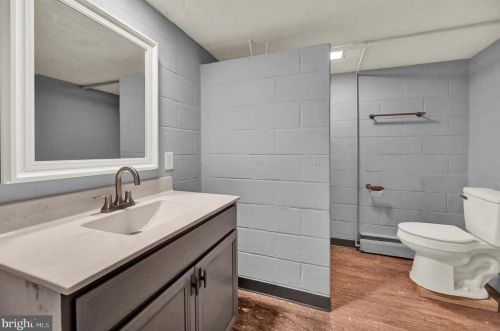 1076 Beck Ml Rd, Hanover PA 17331-9752 exterior