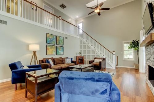 12216 Twin Br Acres Rd, Tampa FL 33626-3711 exterior