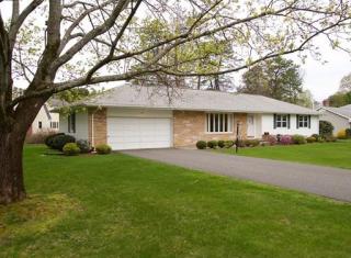 140 Redfern Dr, Springfield MA  01106-1730 exterior