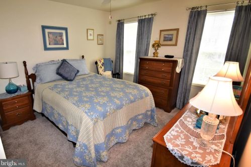 15 Middleton Dr, Lumberton Township NJ 08048-5054 exterior