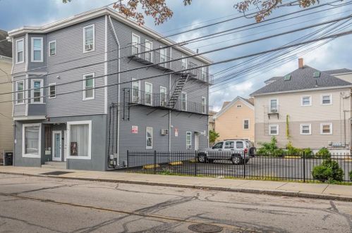 632 Charles St, Providence RI  02904-1347 exterior