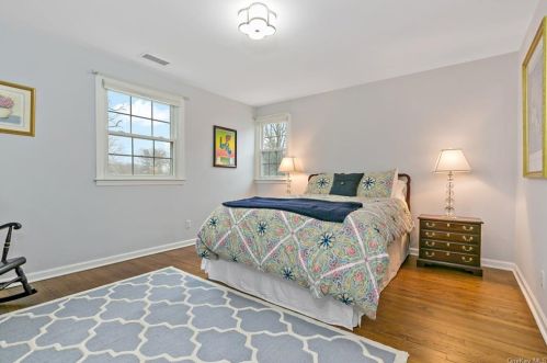 111 Orchard Rd, Briarcliff NY 10510-1020 exterior