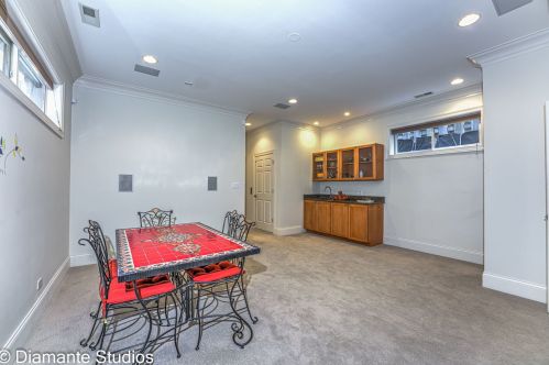 1523 School St, Chicago IL 60657-2121 exterior