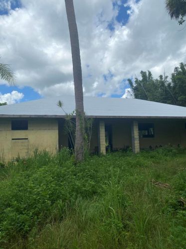 2599 Seminole Rd, Fort Pierce, FL 34951-4108