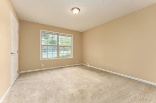 5881 Coddington Ln, Kalamazoo MI 49009-1791 exterior