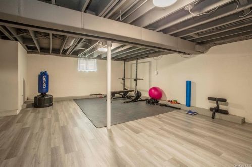 15 Cypress Ln, Briarcliff NY 10510-1215 exterior